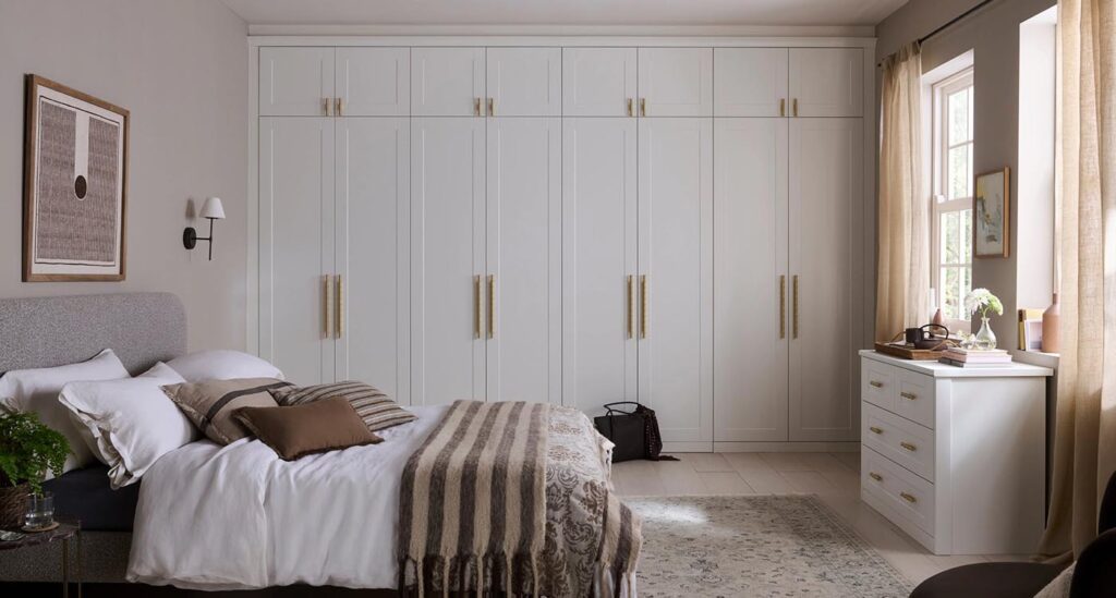 What to Look for When Searching for Fitted Wardrobe Companies Near You