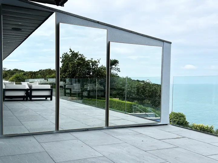 Precision at Your Fingertips: The Modern Way to Order Custom Mirrors Online