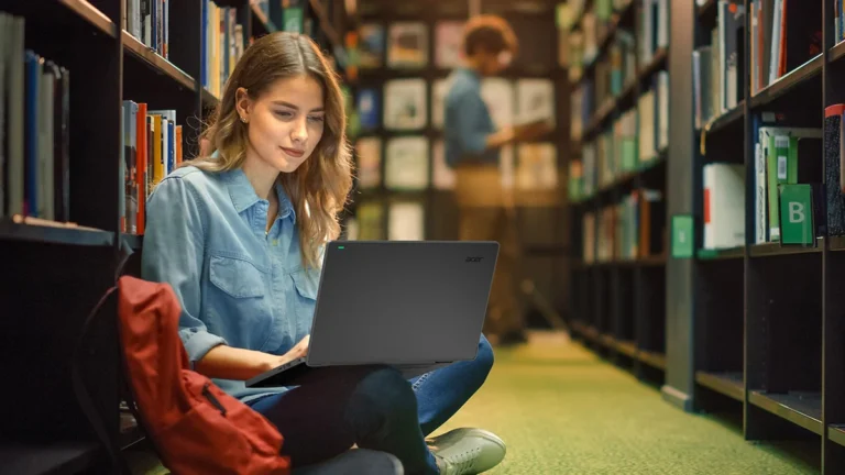 Why Generic Advice Fails and How Expert Personal Statement Writers Make the Difference