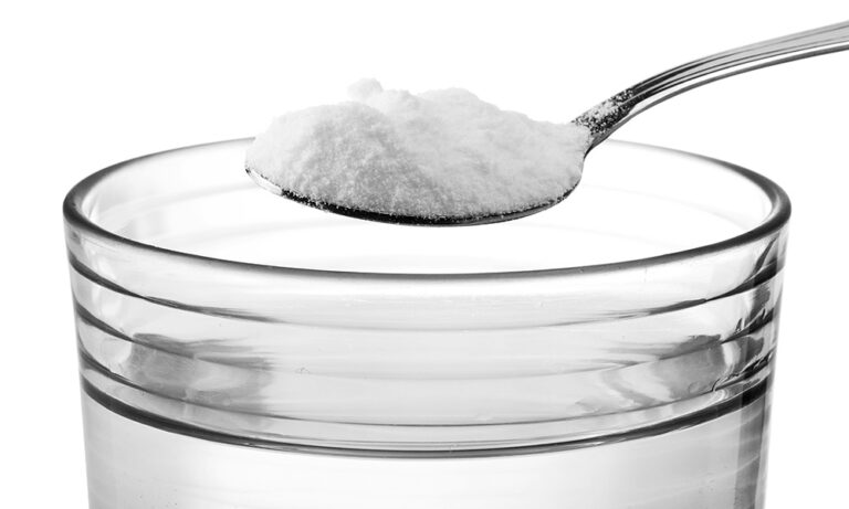 How Buying Caffeine Powder Can Enhance Your Sports Nutrition Plan