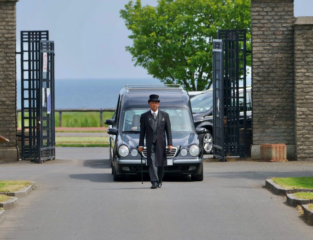 Navigating Funeral Arrangements in Glasgow with Professional Funeral Directors